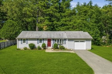 83 Strong St, Easthampton